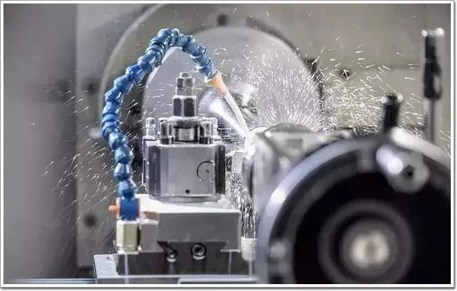 金屬加工液消泡劑應用場(chǎng)景圖