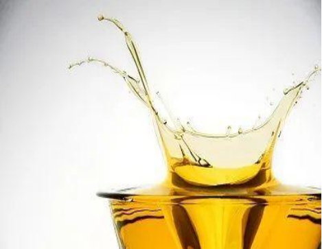 拉絲油消泡劑應(yīng)用場(chǎng)景圖