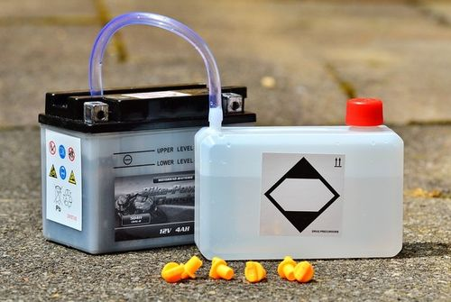 電池液消泡劑應用場(chǎng)景圖