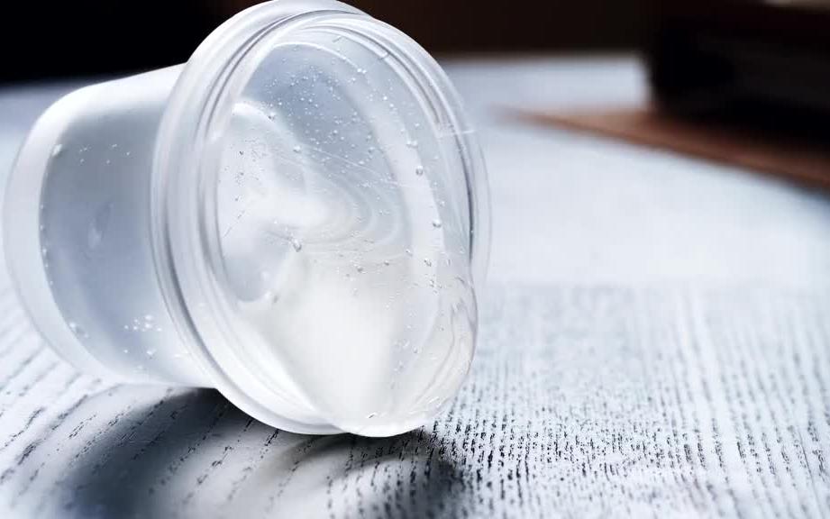 PVA膠水消泡劑應用場(chǎng)景圖