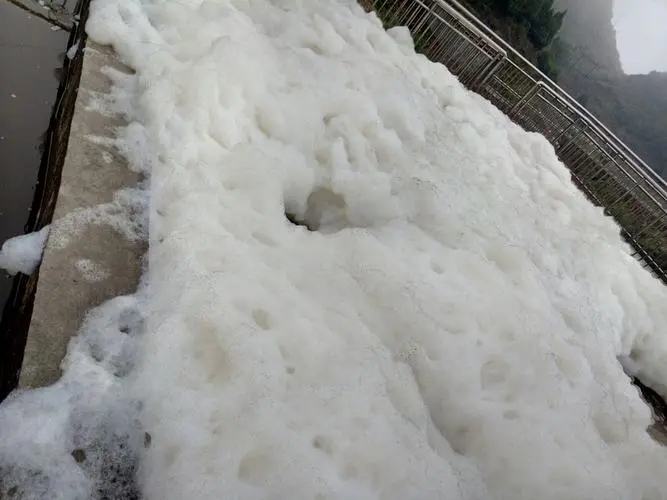 污水處理廠(chǎng)消泡劑應用場(chǎng)景圖